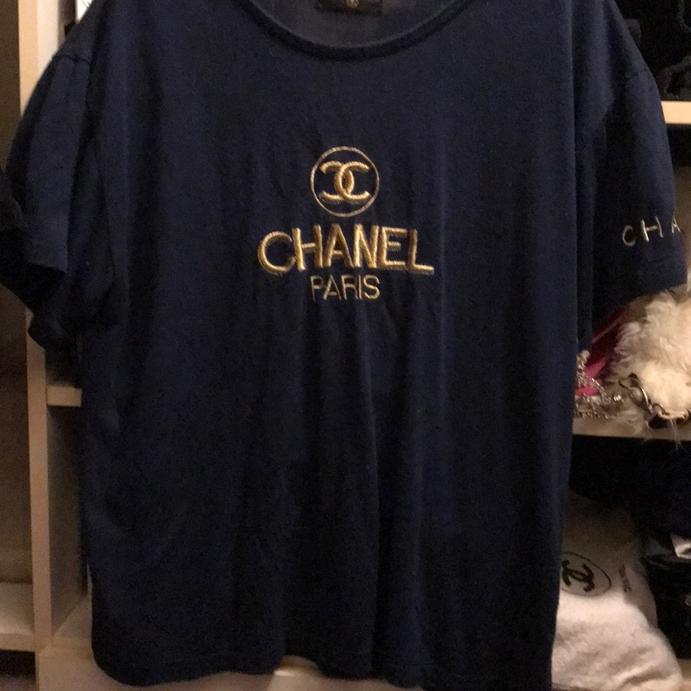 Chanel T-shirt